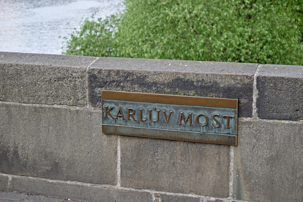 Karlův Most Sign